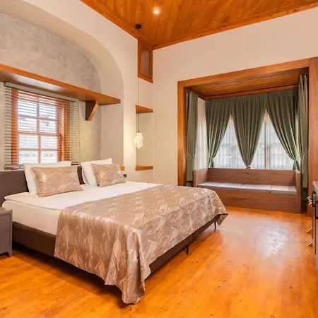 Hotel Dumos *