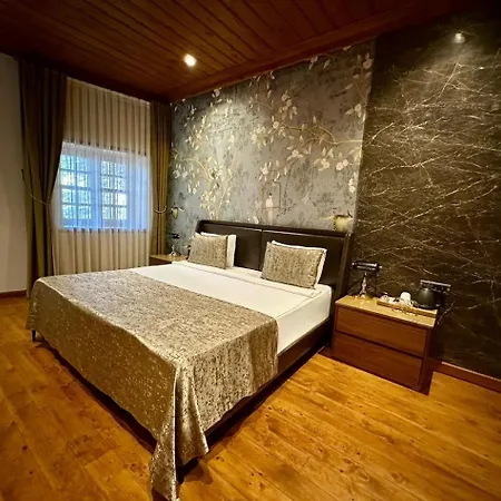 Dumos Otel