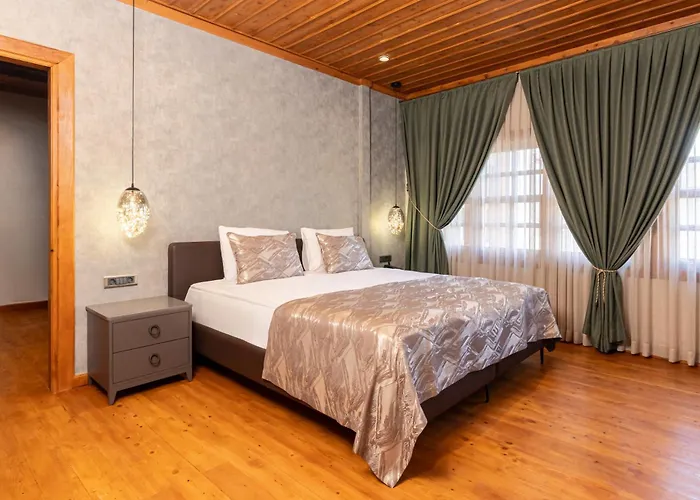 Dumos Szálloda Antalya